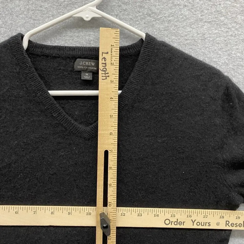 J.Crew 100% Cashmere Black V-Neck Sweater Men’s Medium Luxury Soft Classic Lux